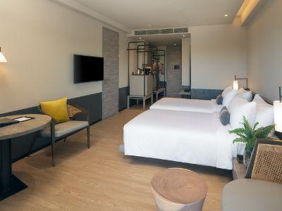Cross Pattaya Pratamnak Hotel Ngoại thất bức ảnh